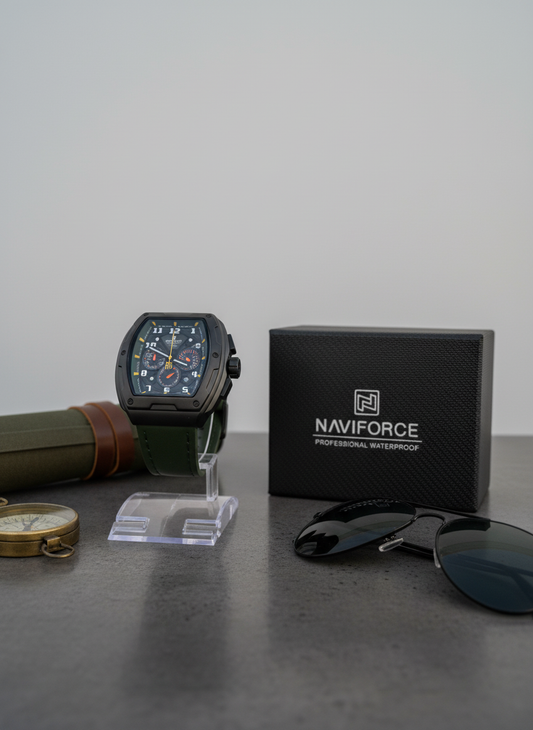 Naviforce 8053